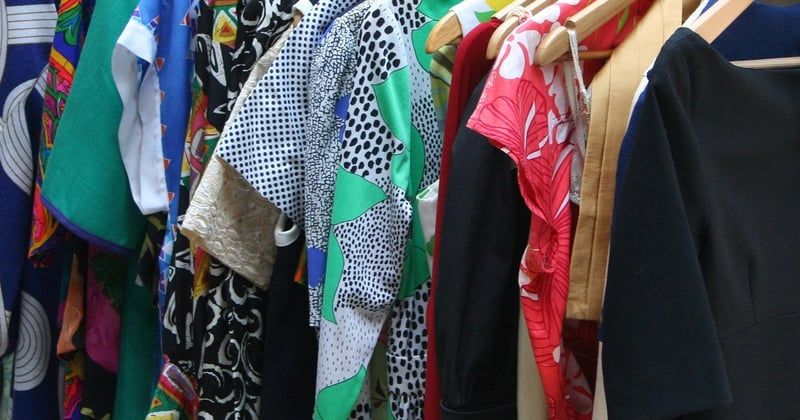 Le retour des silhouettes minimalistes : l'élégance qui fait sensation
